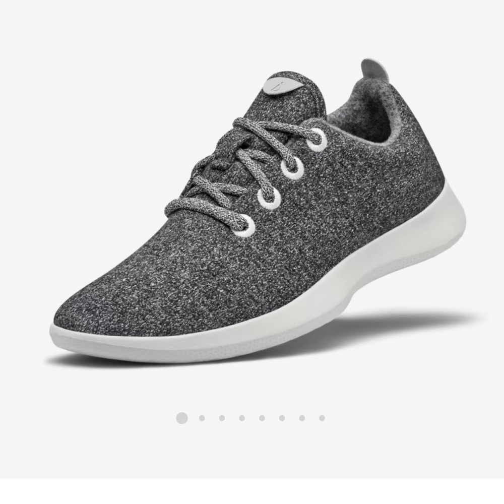 Allbirds Woman’s Wool‎ Runner’s Natural Grey With Light Grey  Sole